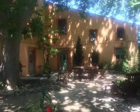 La Libarda Bed & Breakfast *