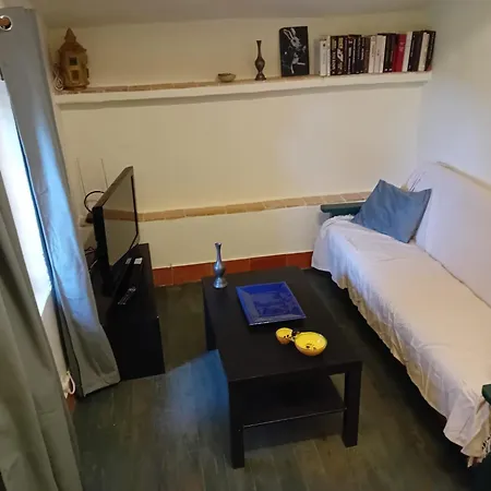 La Libarda Bed & Breakfast Ouveillan